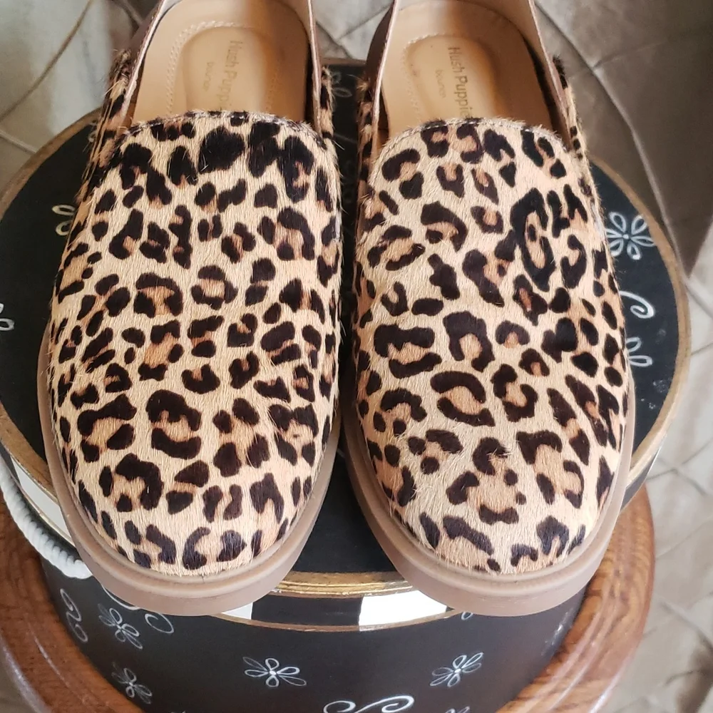 NWOT- Hush Puppies ‘Bailey’ Calf Hair Leopard Loafer - Picture 6 of 9